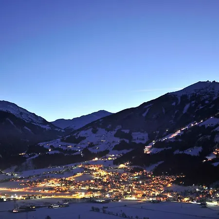 Bergheim Zillertal - A18506 Apartamento Fuegenberg